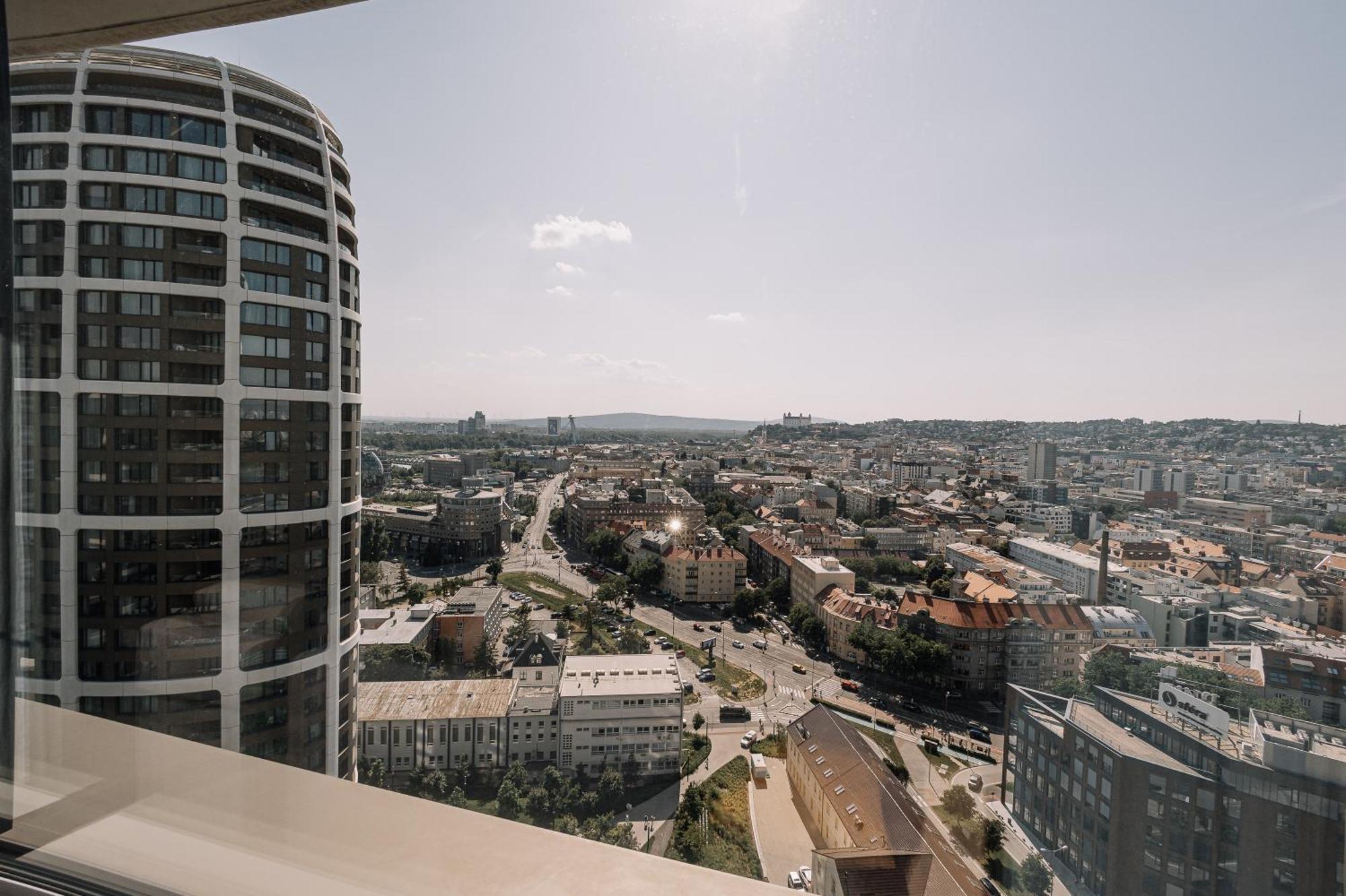 Skau Blue Residence In Sky Park 21 Floor 2 Tower Panoramic View Free Parking Bratysława Zewnętrze zdjęcie